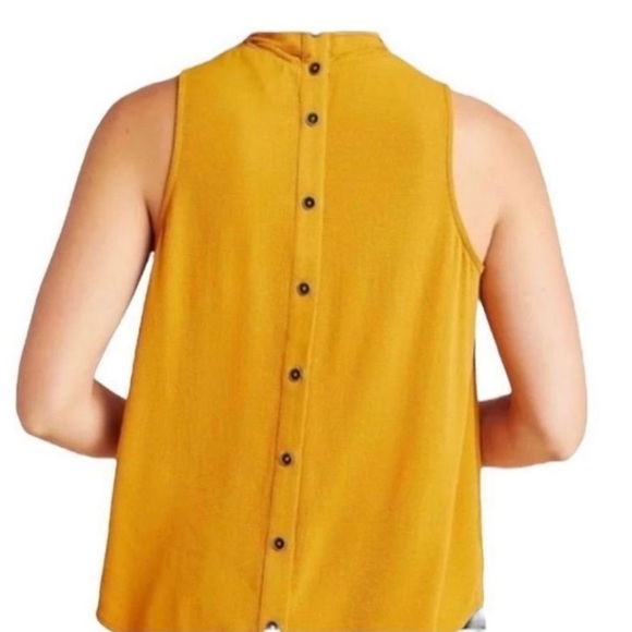 Maeve by Anthropologie Adair Button Back Blouse - Picture 2 of 8